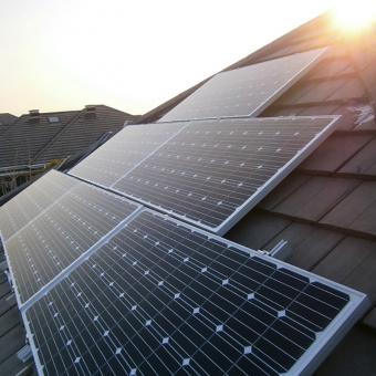 금속 지붕 태양광 패널 브래킷
