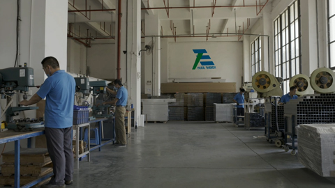 알루미늄 프로파일 액세서리의 가공 및 생산에서 사용자 정의가 지원됩니다.
